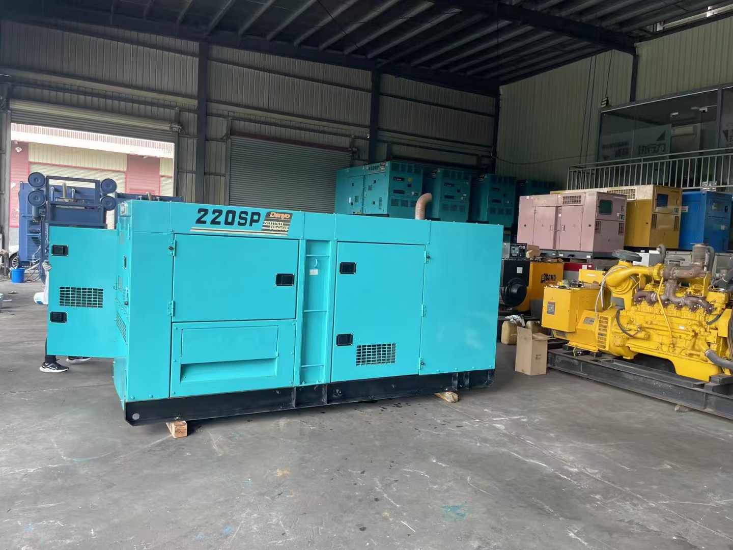 大理800kW 柴油发电机的输出电流波动范围是多少？