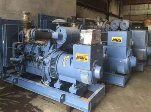 大理柴油发电机如何测试电流大小？