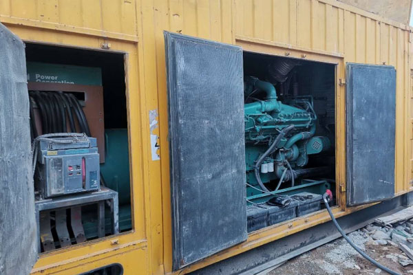 大理发电机组夏季保养的注意事项有哪些？