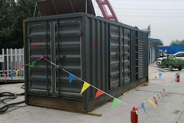 大理发电机租赁空气滤清器多久更换一次？