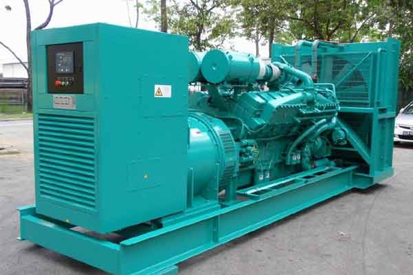 大理柴油发电机组电压不稳定怎样维修？
