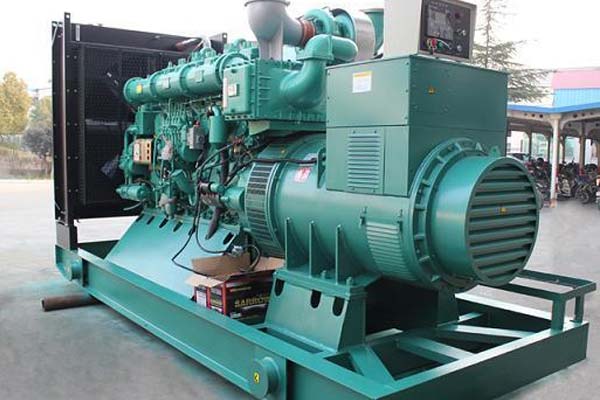 大理工厂发电机应急发电中如何优化燃油储备管理？