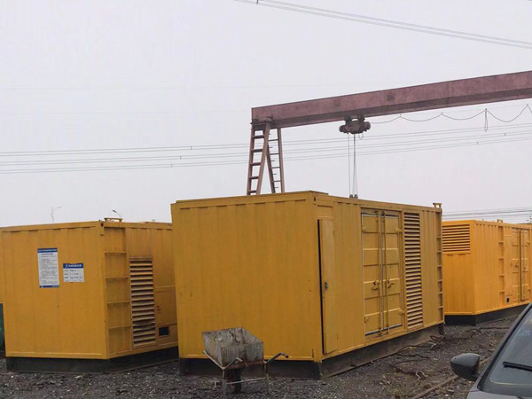 大理100kw柴油发电机组每小时油耗？