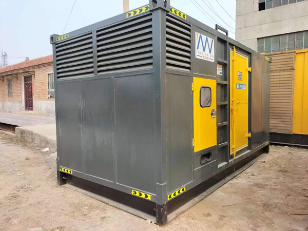 大理进行柴油发电机组电瓶性能测试时，有哪些注意事项？