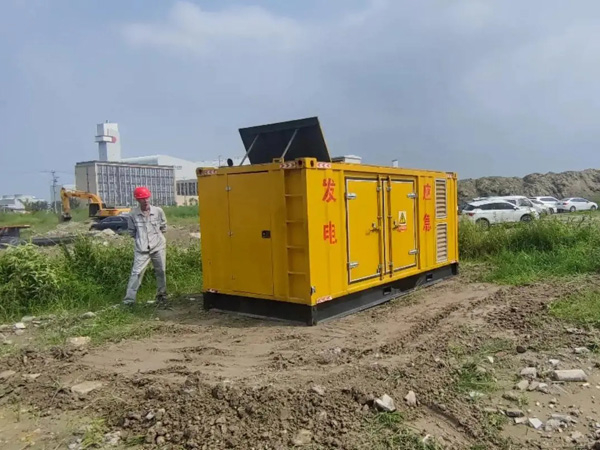 大理冬季低温环境下，发电机组启动电瓶的容量需求是否会增加？