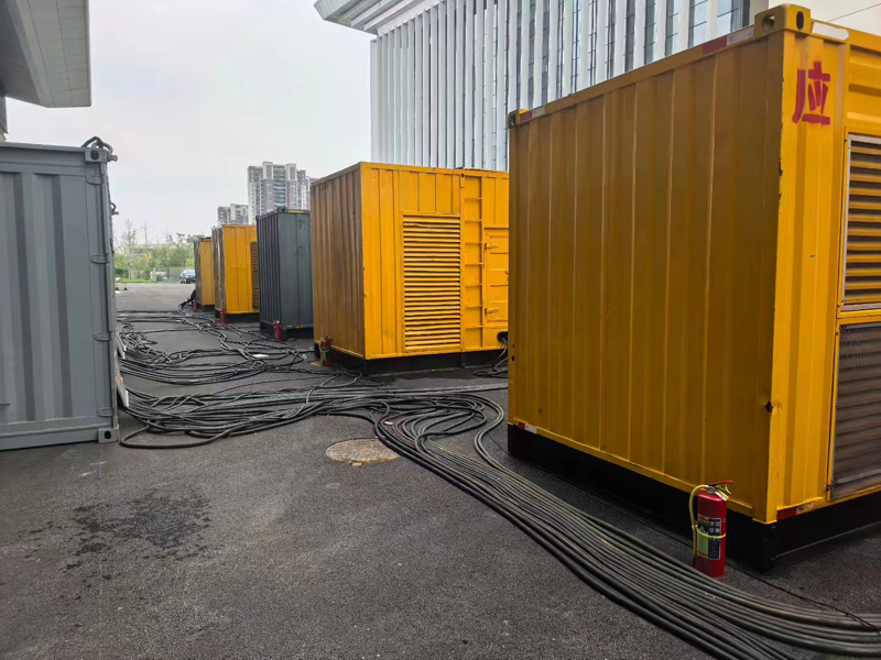 大理不同季节柴油发电机组保养有哪些注意事项？